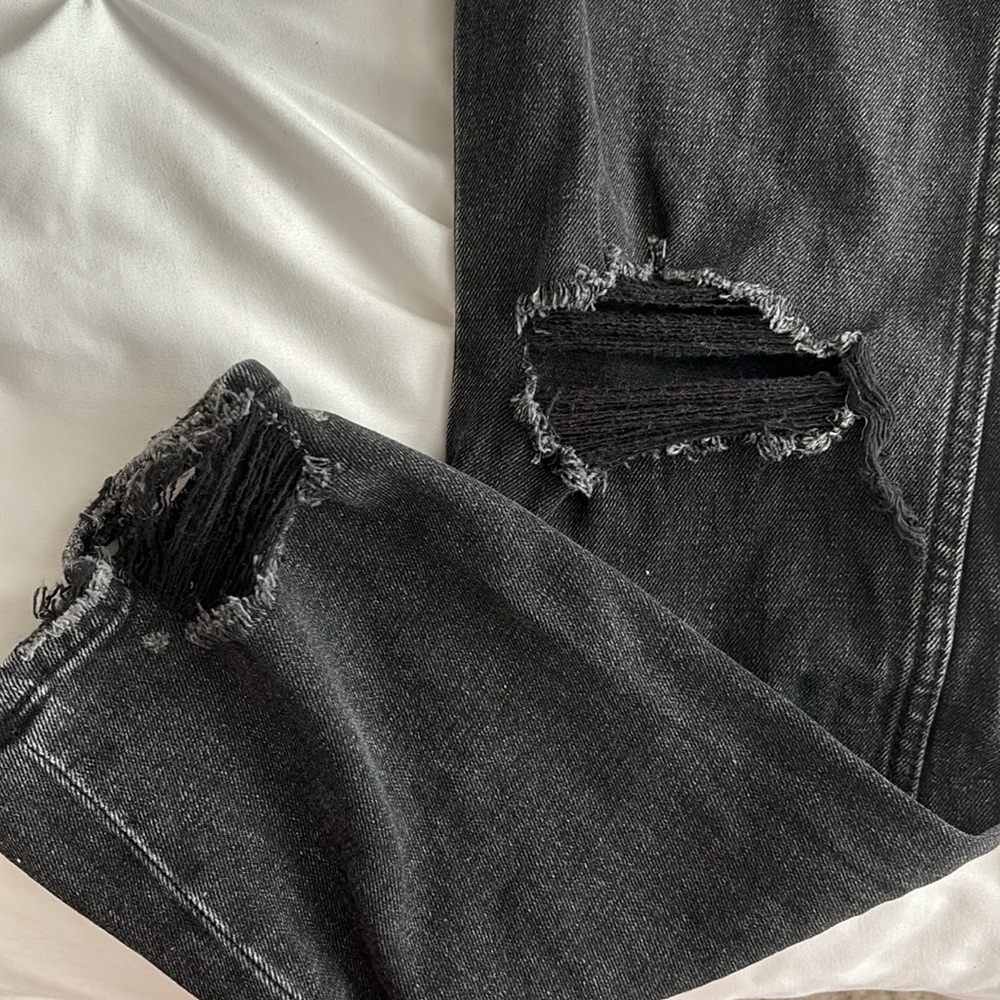 A&F High Rise Ankle Straight Jeans - Picture 5 of 6
